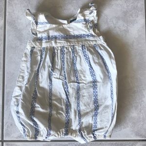 *LAST CALL* GAP bubble sunsuit
